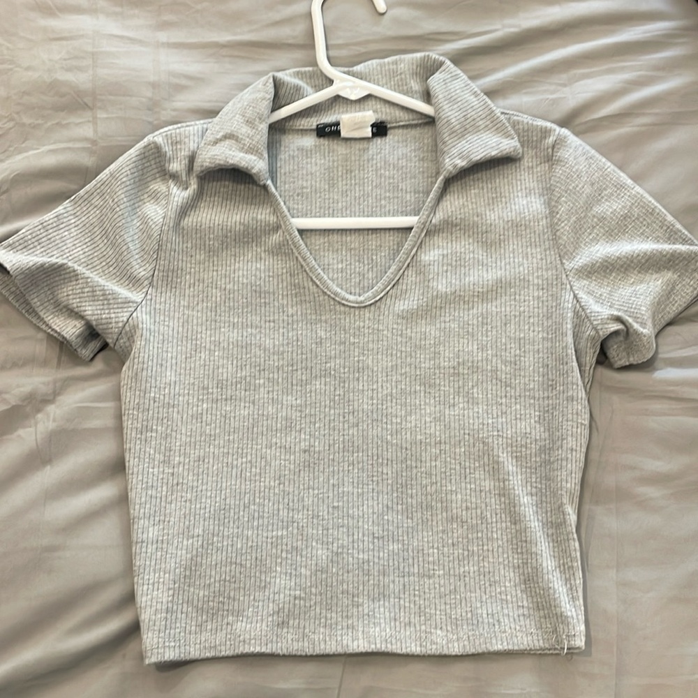 One By One Grey Collared Crop